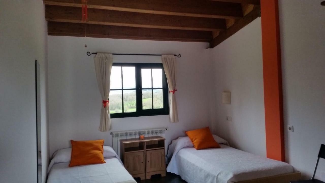 Albergue Paloma Y Lena 사리아루고 외부 사진
